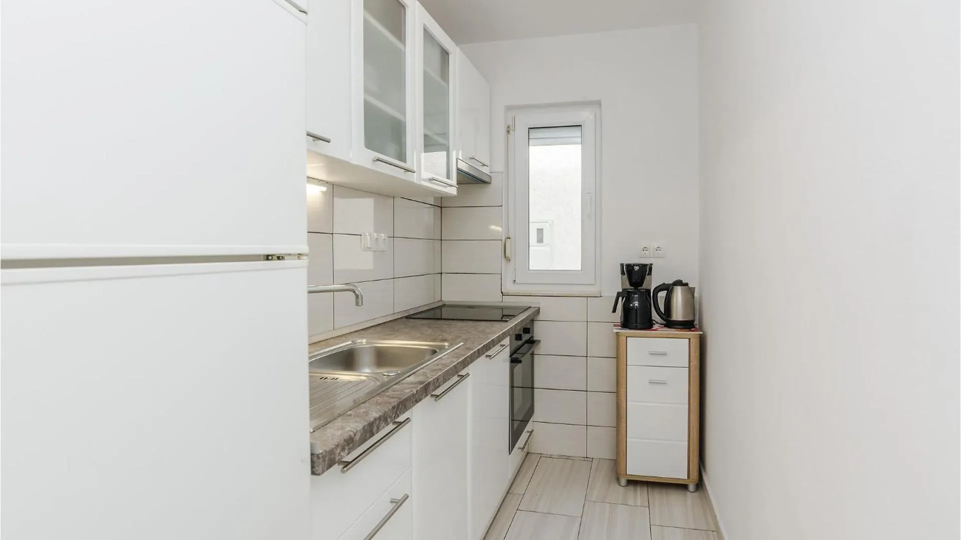 Amazing Home In Privlaka With House Sea View Croácia