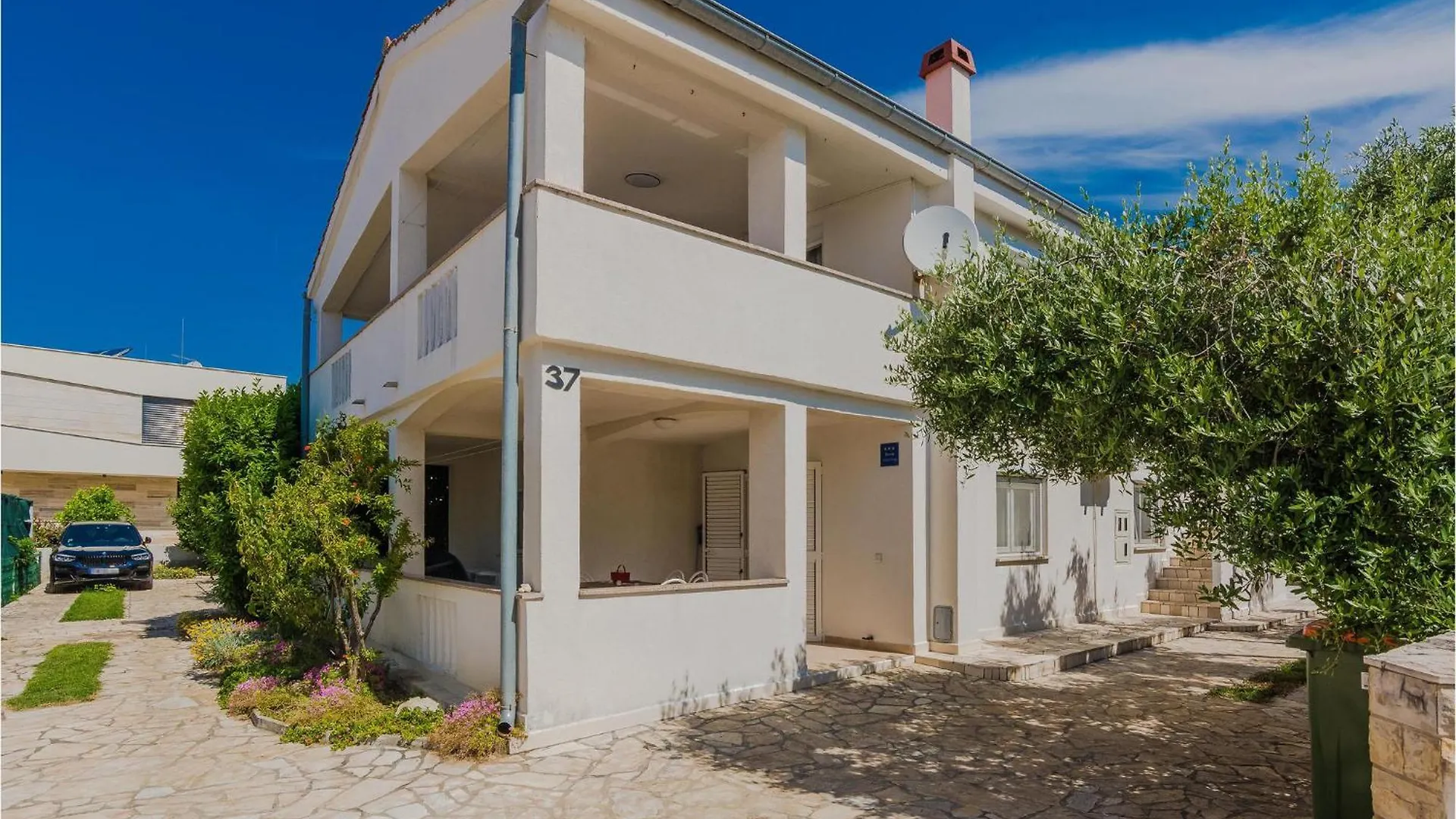 Casa de Férias Amazing Home In Privlaka With House Sea View Croácia